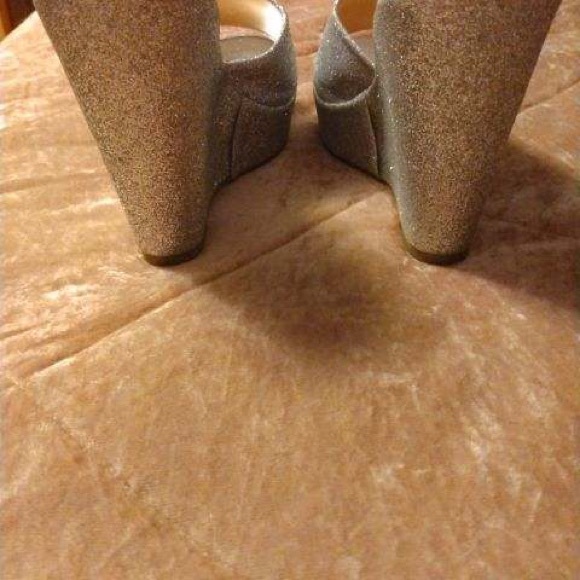 New Allegra slip on wedges. - Picture 3 of 5